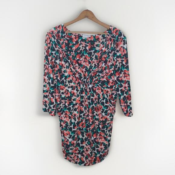 Kiyonna Top 2X Red Pink Geometric Peri Print Style Ruched Lined Sweetheart Neck - Picture 3 of 9